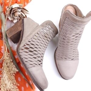 Diba True Grey Mule Ankle Boots sz 7½